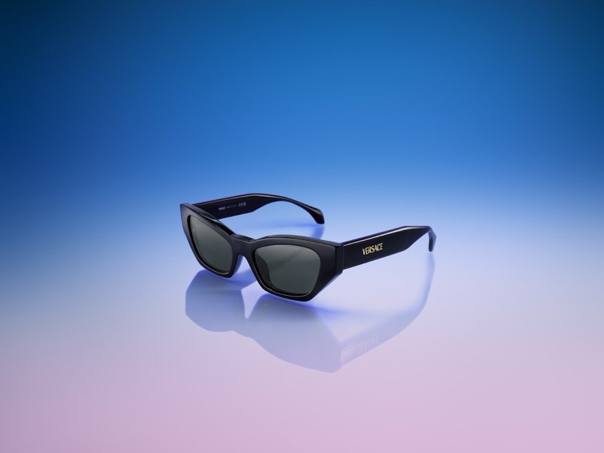 Sunglass Hut