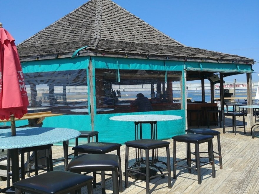 Harpoon Hanna's
