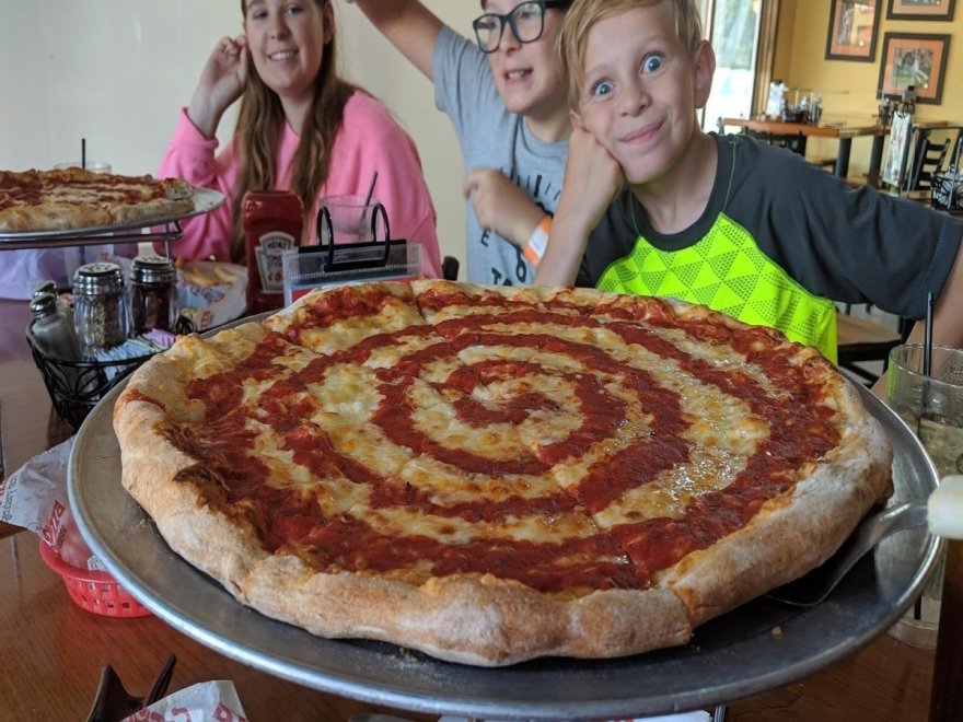 Grotto Pizza