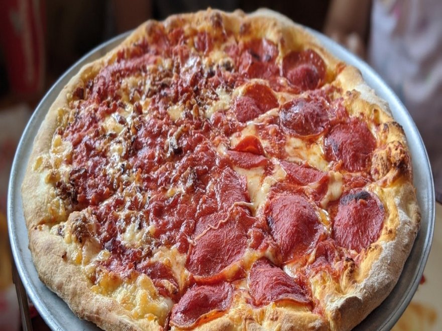 Grotto Pizza
