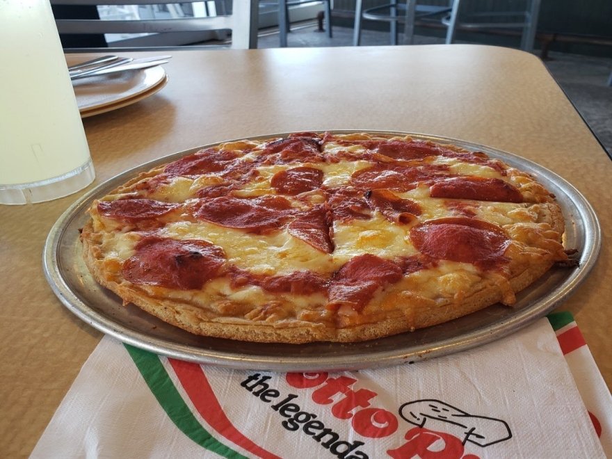 Grotto Pizza